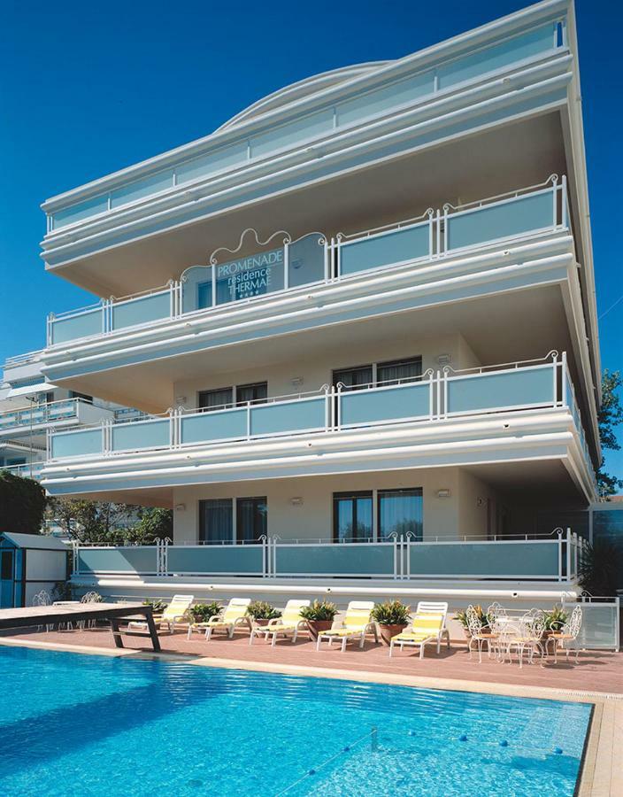 Residence Riccione Beach Apartments Eksteriør billede